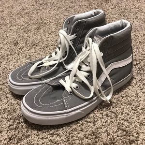 women’s grey hightop vans